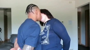 Interracial Nasty Kissing(hmu if you can do me like Girl on right