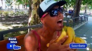 PLATANO MADURO CON SALCHICHÓN (GAY) | David Silva